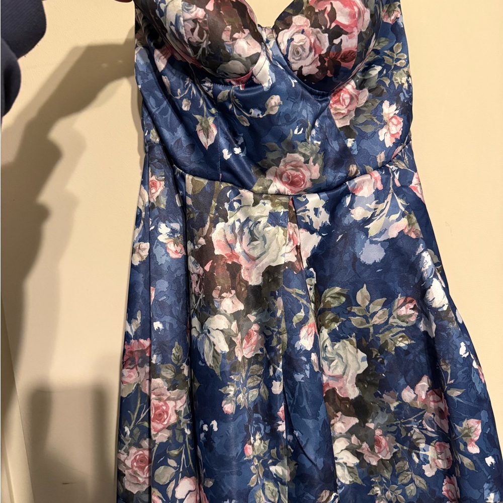 Petal & Pup Navy Floral Satin Dress - Picture 2 of 4